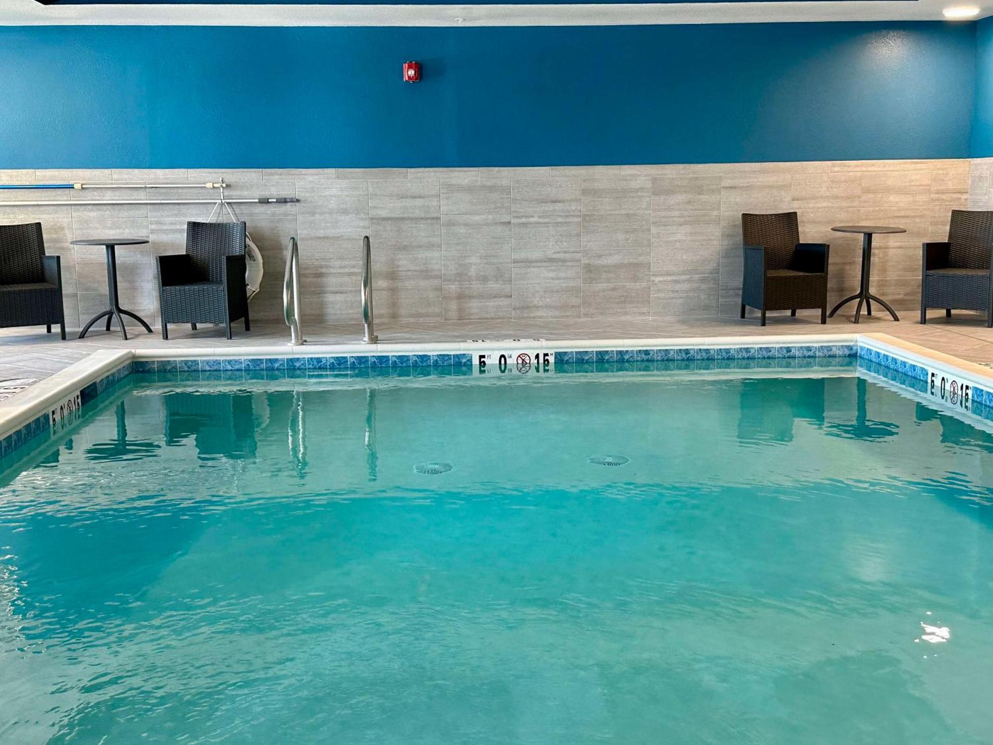 Hampton Inn & Suites Lathrop Esterno foto